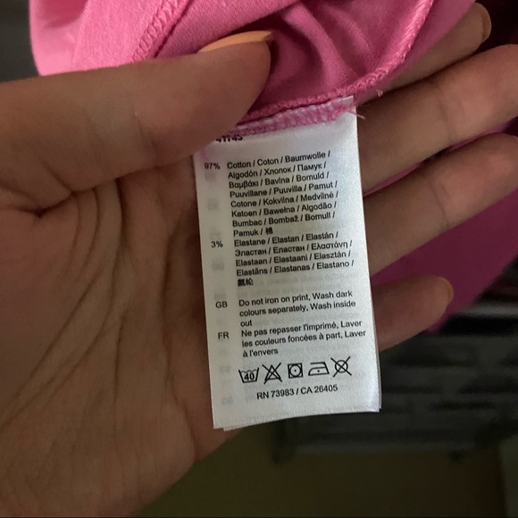 Brand new size 16 Girls Helly Hansen T-shirt - Picture 7 of 8